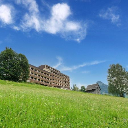 Apartment In Tauplitz With Sauna And Pool Bagian luar foto
