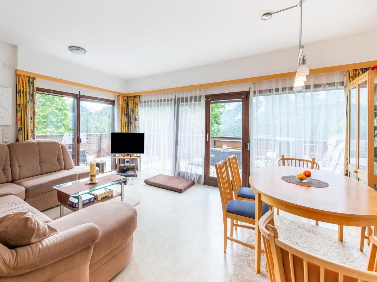 Apartment In Tauplitz With Sauna And Pool Bagian luar foto