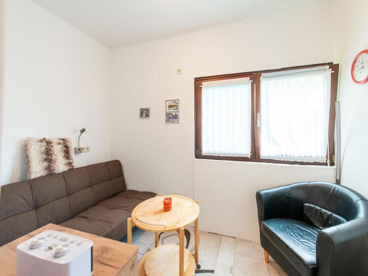 Apartment In Tauplitz With Sauna And Pool Bagian luar foto
