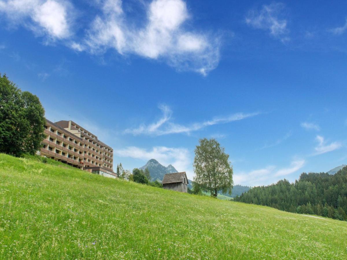 Apartment In Tauplitz With Sauna And Pool Bagian luar foto