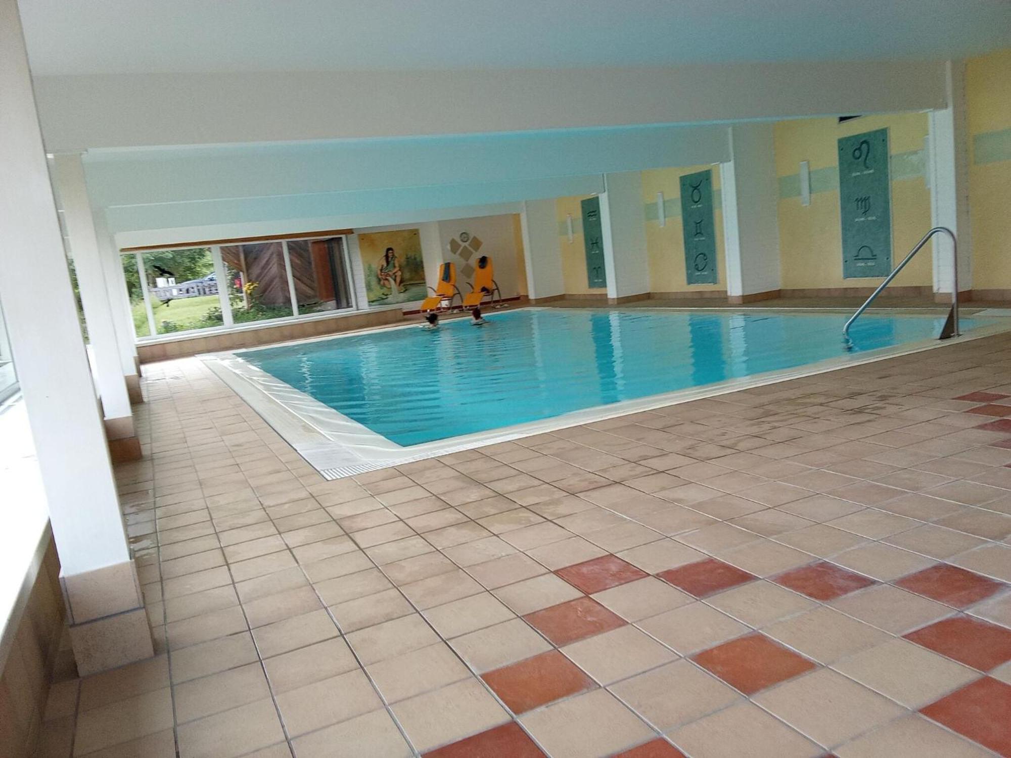 Apartment In Tauplitz With Sauna And Pool Bagian luar foto